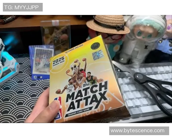 欧战球星卡足球收藏热潮全面来袭点燃球迷激情与竞技梦想